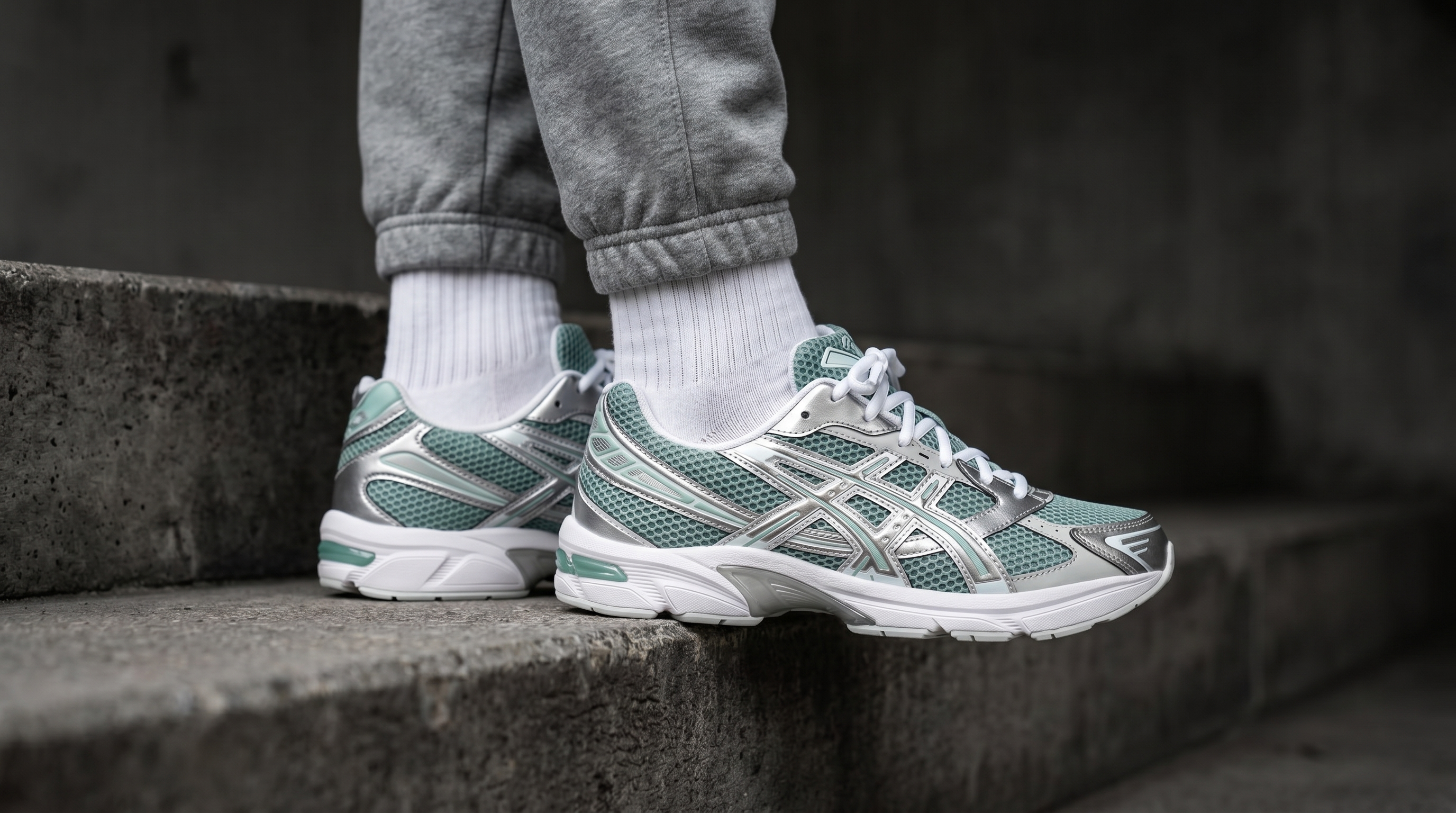 ASICS Verdigris hero